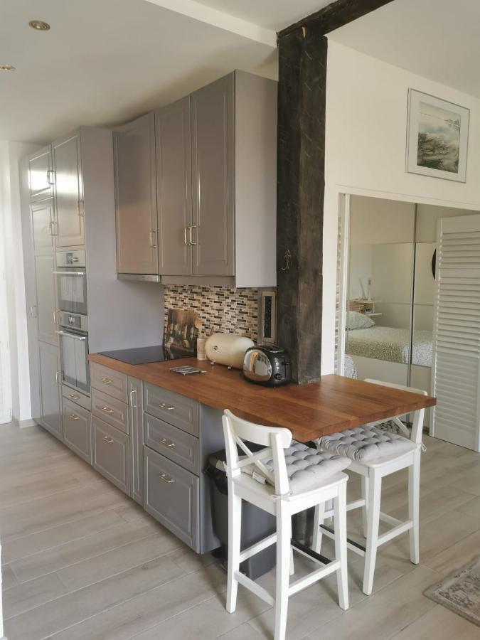 Petit Paradis - St Mandrier Village Saint-Mandrier-sur-Mer Esterno foto